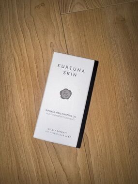 Biphase Moisturizing Oil